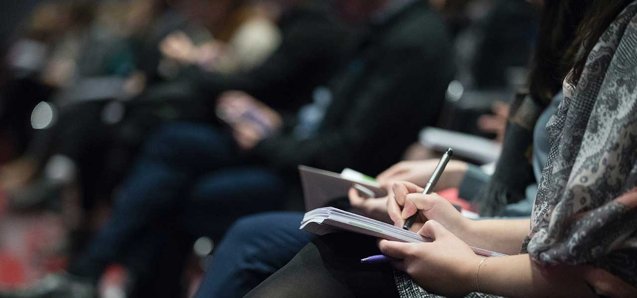 Periodistas y relatores de libertad de expresión instan a crear Ley Modelo